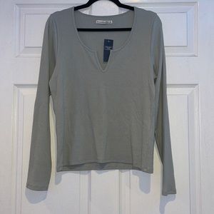 Abercrombie Ribbed V Neck Top